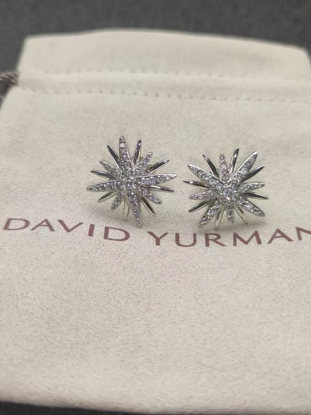 David Yurman Silver Starburst Pavé Stud Earrings - Silver Sparkle